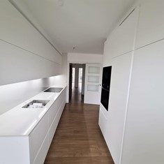 COCINA LACADA BLANCA Y SILESTONE 2