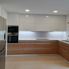 COCINA NORDICA CON MADERA